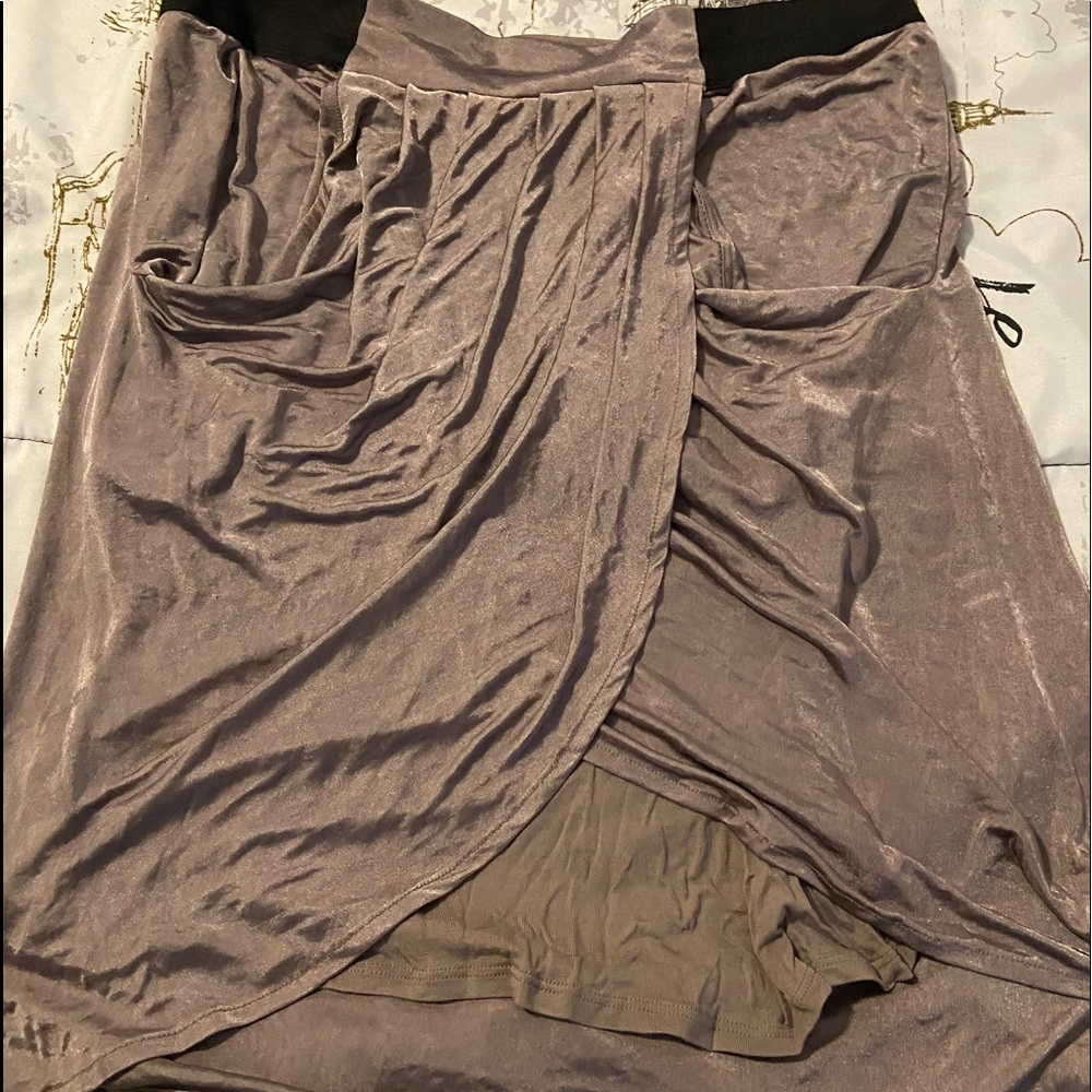 Love 21 goddess skirt L